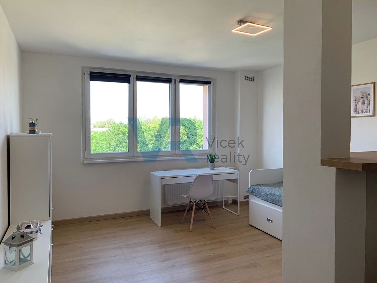 Pronájem bytu 1+kk 30 m² – fotografie 5