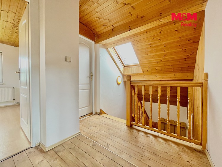 Prodej domu, 199 m² (18 z 30)