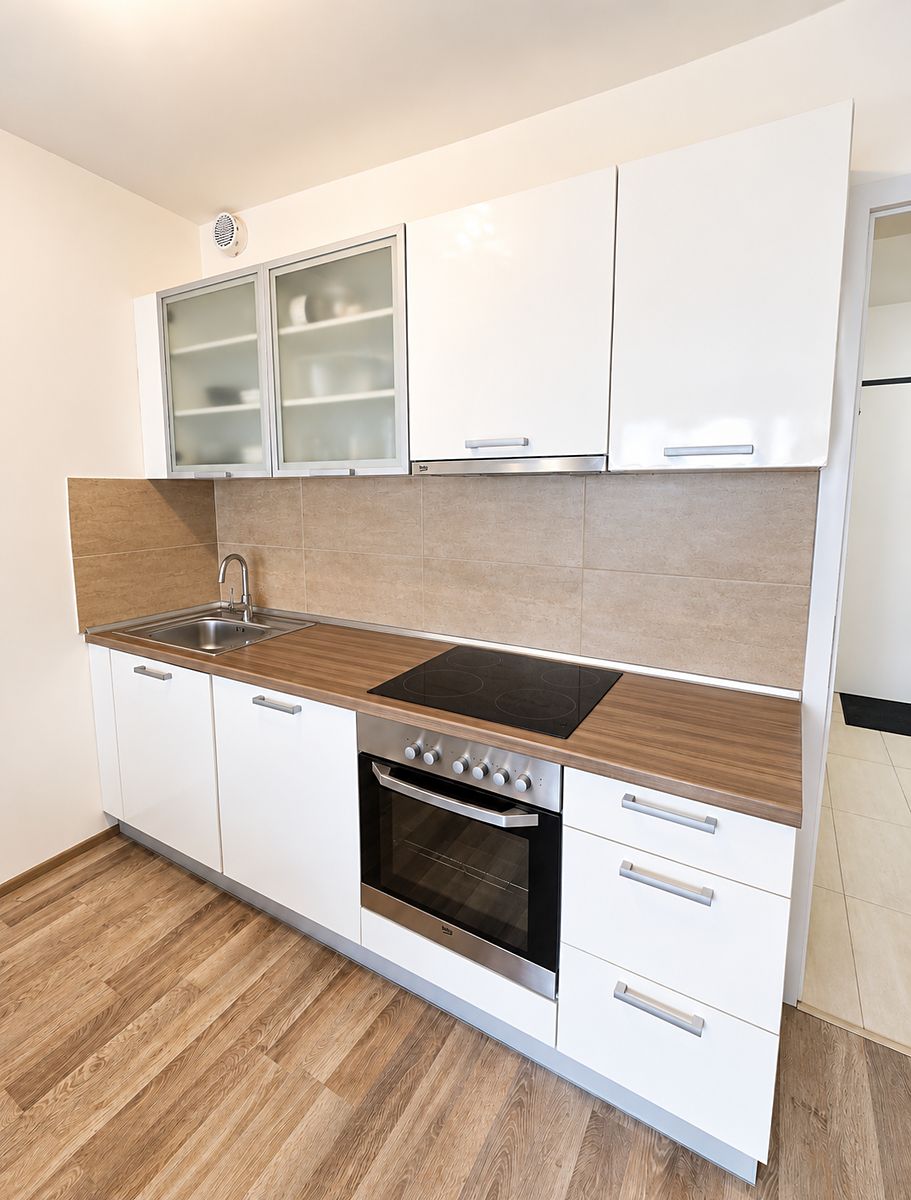Pronájem bytu 2+kk 61 m² – fotografie 5