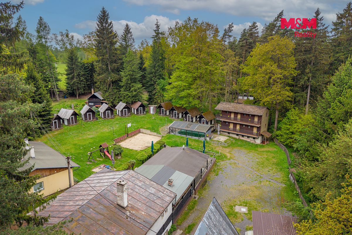 Pronájem komerční nemovitosti 795 m² – fotografie 2