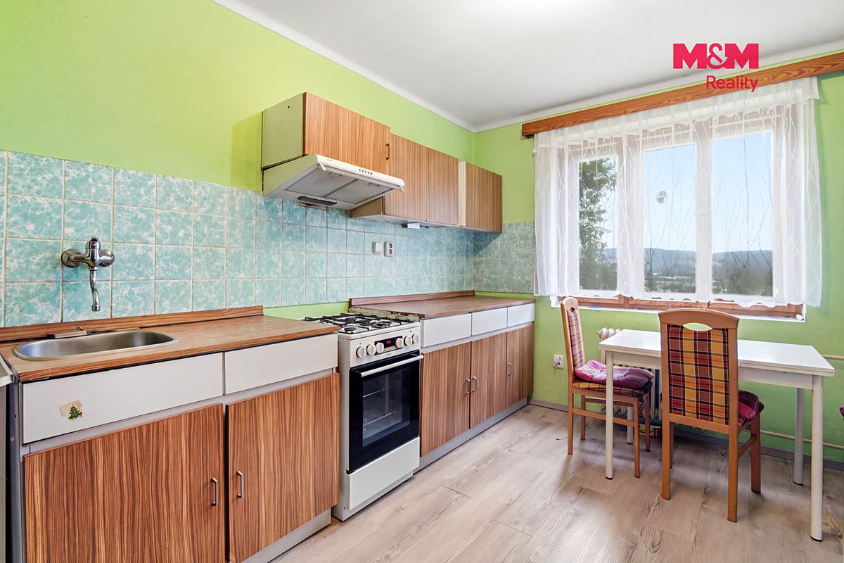 Prodej rodinného domu 120 m², pozemek 2193 m² – fotografie 5