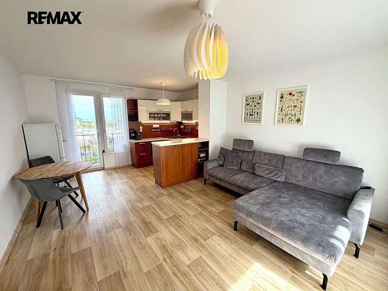 Prodej bytu 3+kk v osobním vlastnictví 71 m², Praha 9 - Čakovice