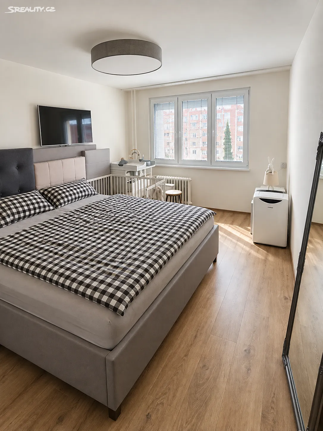 Tmu Res Prodej bytu 2+1 52 m², Jasmínová, Praha - Záběhlice • Sreality.cz