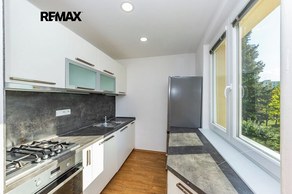 Pronájem bytu 3+1 74 m² – fotografie 3