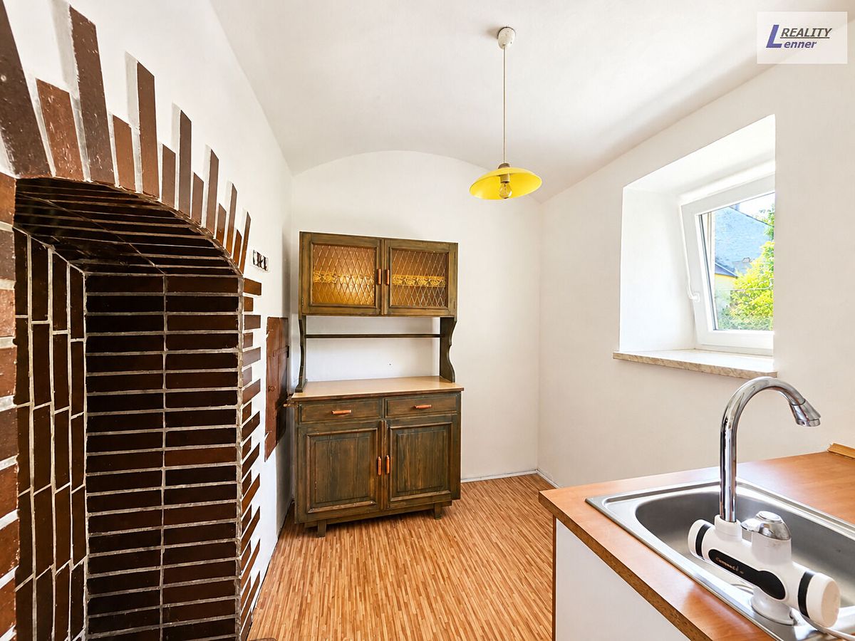Prodej rodinného domu 70 m², pozemek 320 m² – fotografie 5