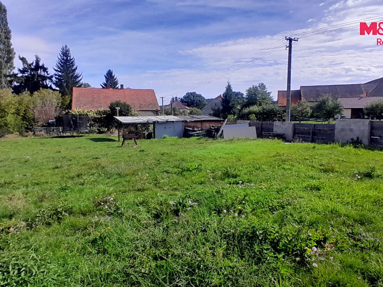 Prodej pozemku, 980 m² (2 z 12)