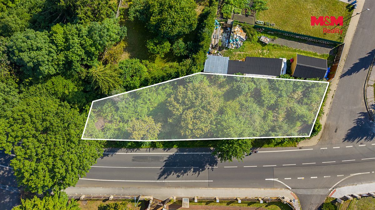 Prodej stavebního pozemku 679 m² – fotografie 2