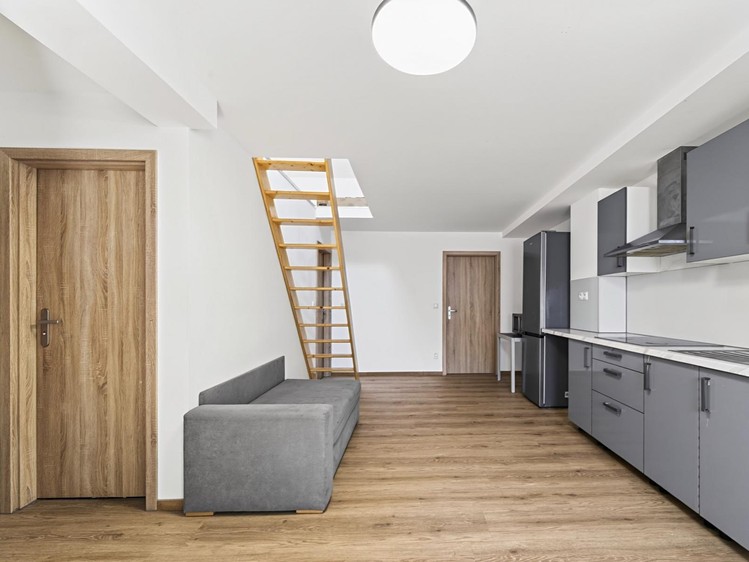 Haus zum Kauf, 381 m² (24 von 29)