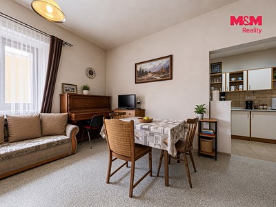 Будинок на продаж, 240 м² (2 з 30)