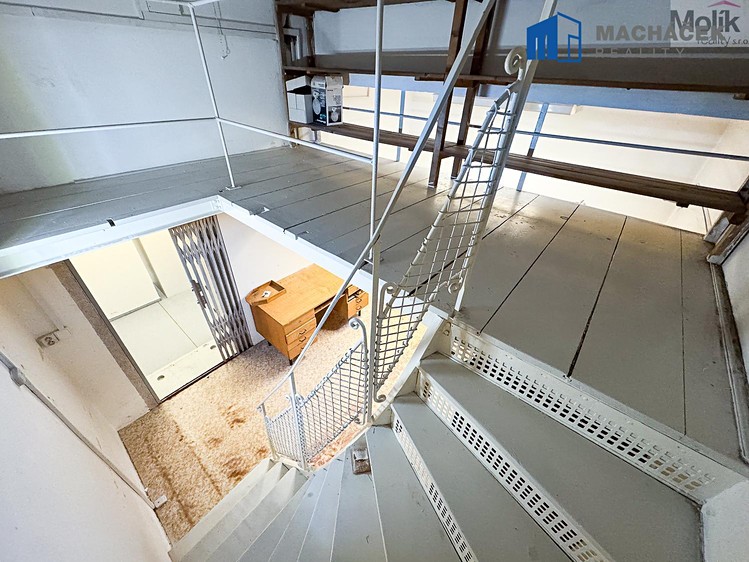Комерційне приміщення в оренду, 156 м² (15 з 21)