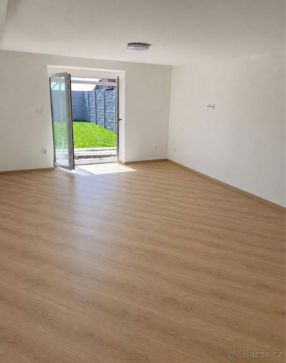 Prodej rodinného domu 170 m², pozemek 200 m² – fotografie 4