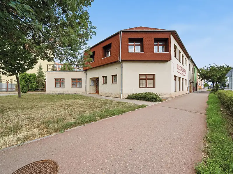 Prodej komerční nemovitosti 630 m², Prostějov – náhled fotky 1