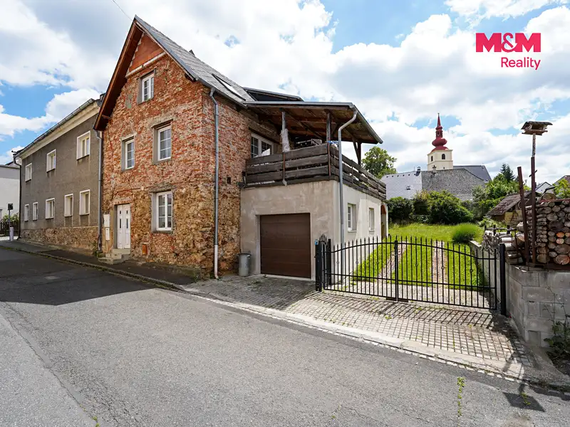 Prodej rodinného domu 359 m², pozemek 581 m², Strážov – náhled fotky 3