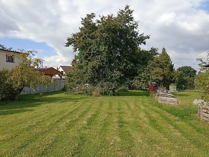 Prodej komerčního pozemku 1016 m², Radějovice – náhled fotky 2