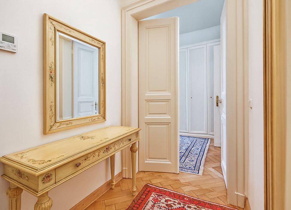 Pronájem bytu 4+kk 123 m² – fotografie 3