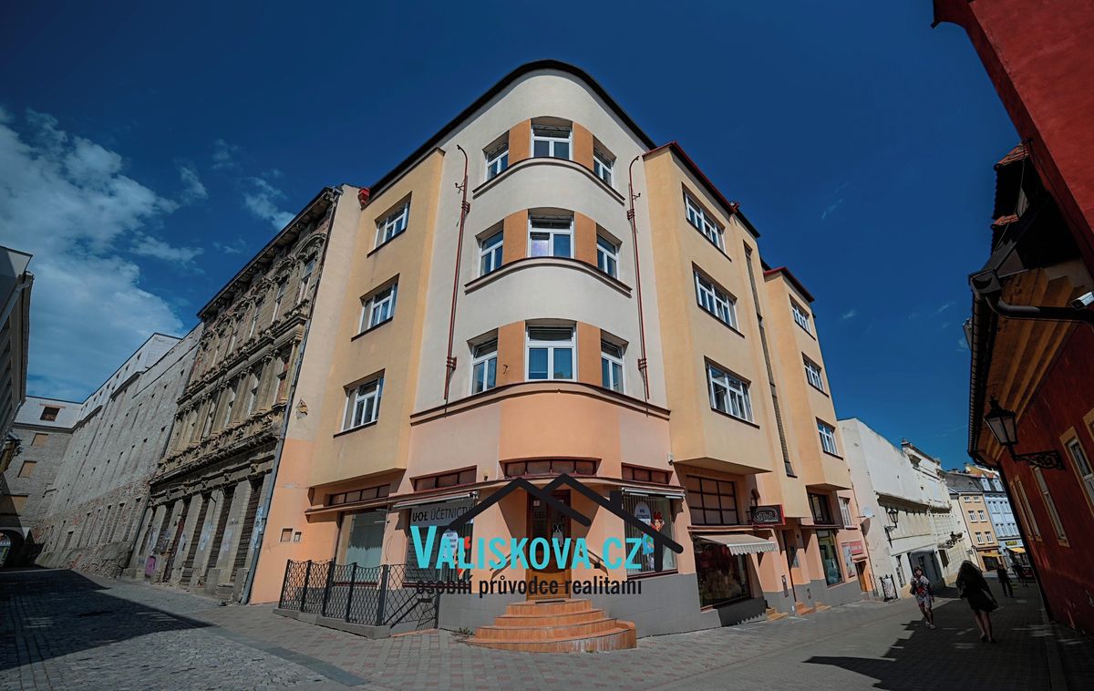Pronájem bytu 2+kk 60 m²