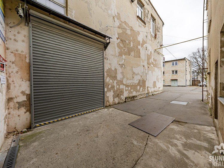 Pronájem komerčního prostoru, 348 m² (9 z 10)