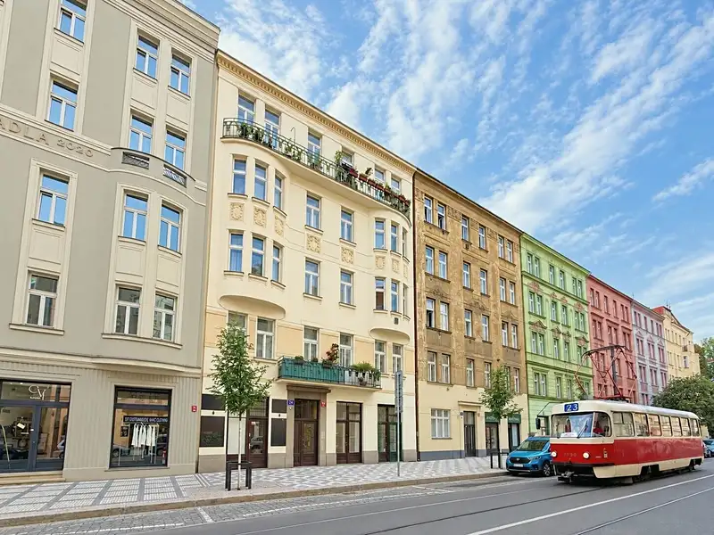 Prodej obchodního prostoru 34 m², Praha – náhled fotky 1