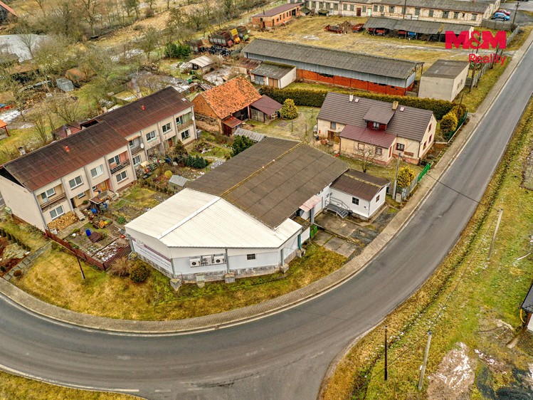 Prodej komerčního prostoru, 377 m² (25 z 30)