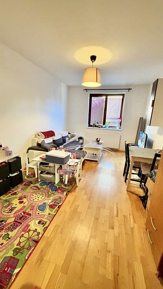 Pronájem bytu 2+kk 45 m² – fotografie 3