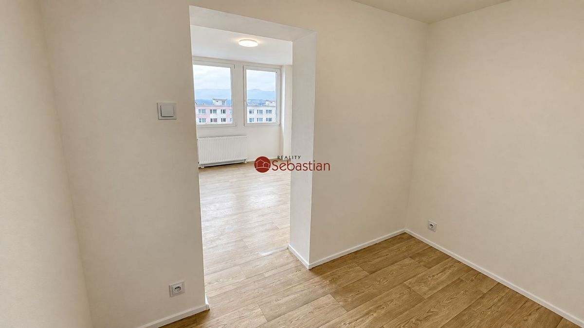 Pronájem bytu 1+1 41 m² – fotografie 2