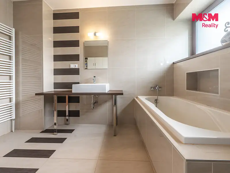 Prodej rodinného domu 170 m², pozemek 534 m², Pozlovice – náhled fotky 3
