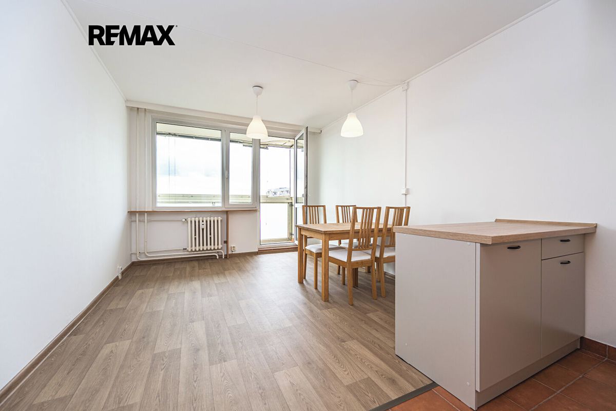 Pronájem bytu 2+kk 49 m² – fotografie 2