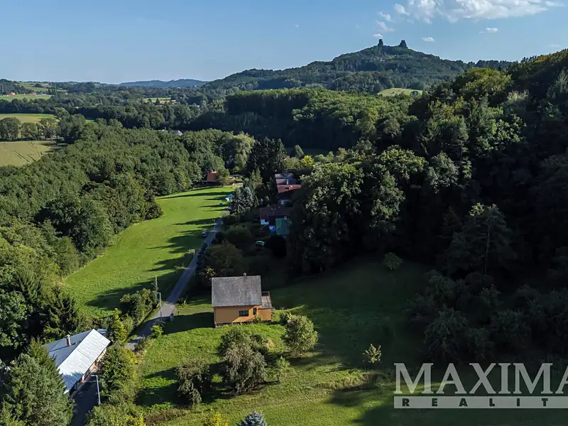 Prodej stavebního pozemku 3738 m², Hrubá Skála – náhled fotky 1