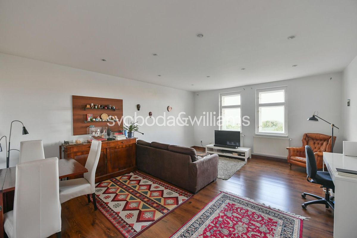 Pronájem bytu 3+1 133 m² – fotografie 4