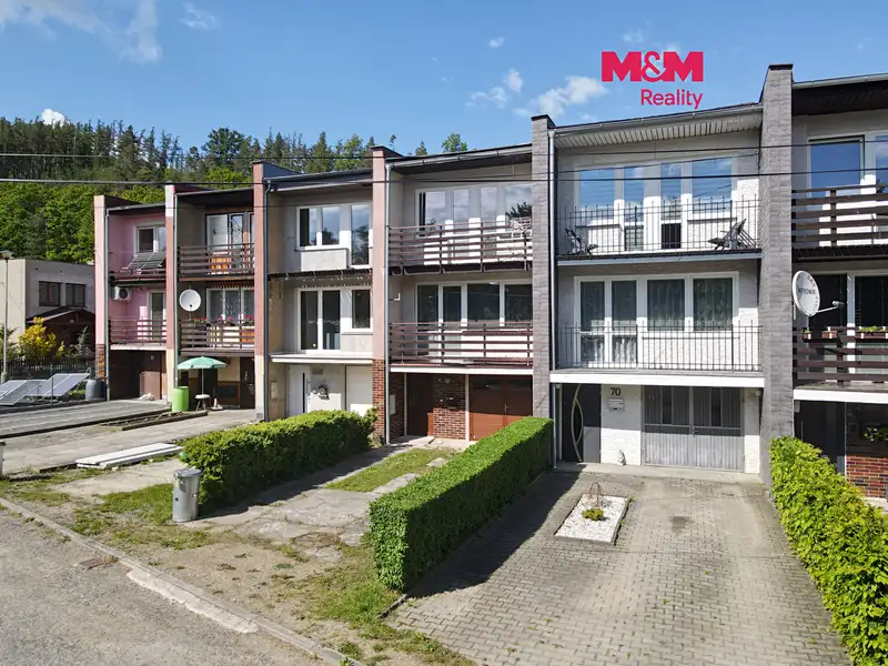 Prodej rodinného domu 170 m², pozemek 397 m², Hošťálkovy – náhled fotky 1