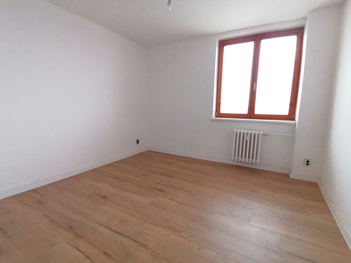 Pronájem bytu 3+1 68 m² – fotografie 4
