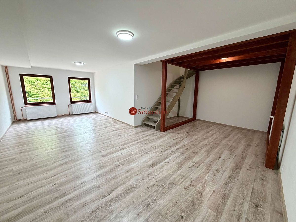 Pronájem bytu 1+1 64 m² – fotografie 4