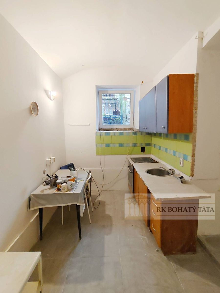 Pronájem kanceláře 75 m² – fotografie 5
