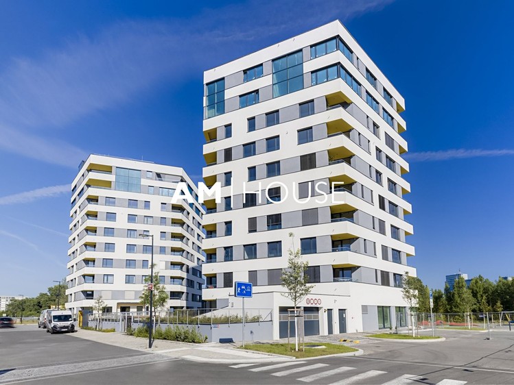 Pronájem bytu 2+kk, 66 m² (18 z 18)