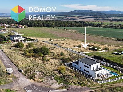 Prodej stavebního pozemku 898 m²