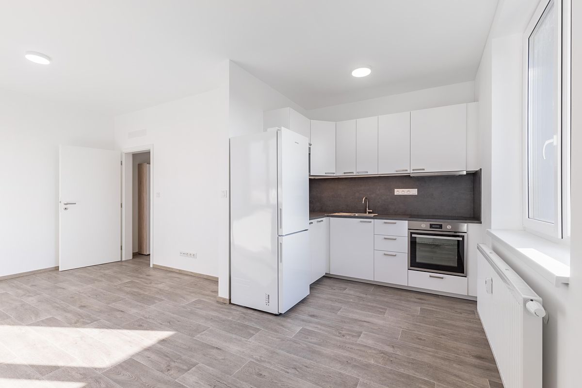 Pronájem bytu 2+kk 43 m²