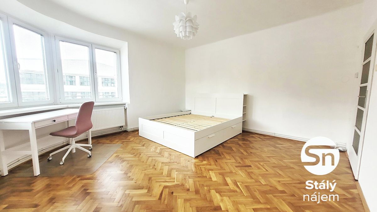 Pronájem bytu 2+kk 45 m² – fotografie 2