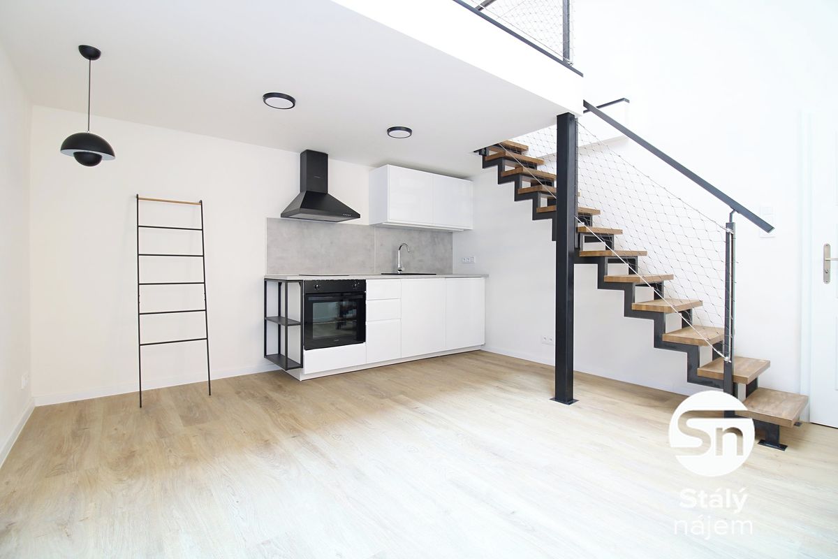 Pronájem bytu 2+kk 45 m² – fotografie 2
