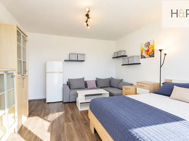 Prodej bytu 1+kk 36 m², Pardubice – náhled fotky 2