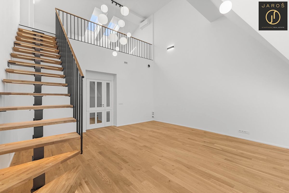 Prodej bytu 4+kk 106 m² – fotografie 3