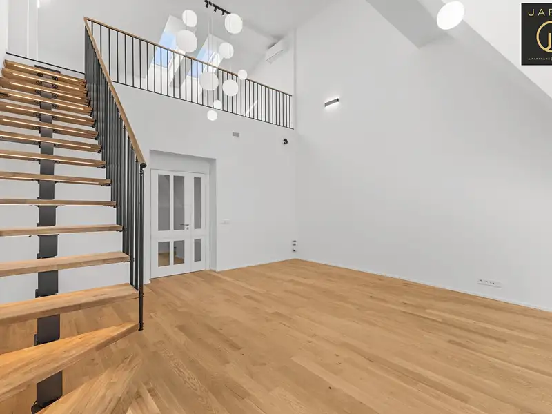 Prodej bytu 4+kk 106 m², Praha – náhled fotky 3