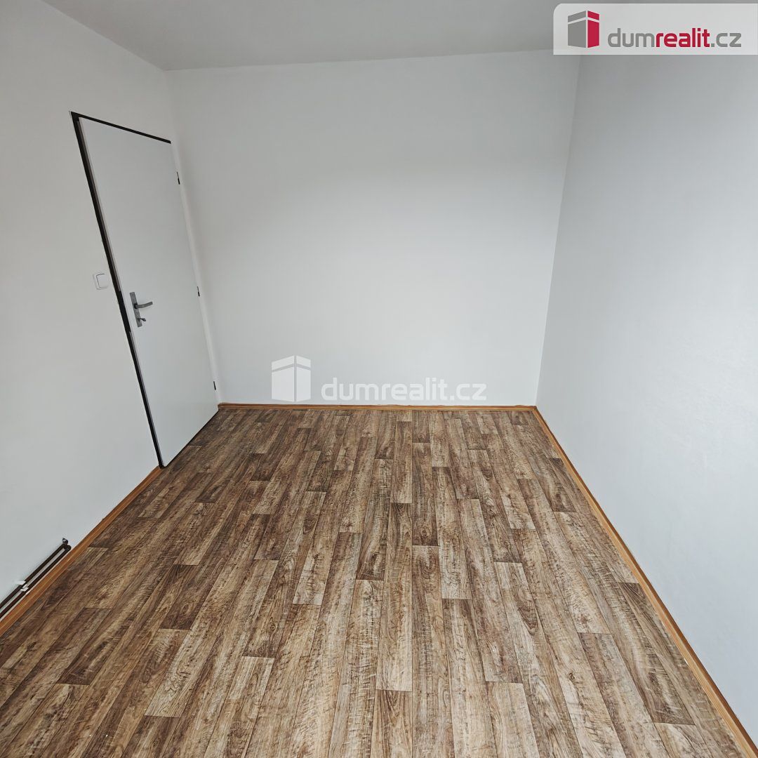 Pronájem bytu 1+1 33 m² – fotografie 5