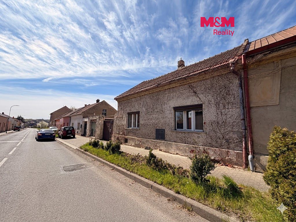 Prodej rodinného domu 90 m², pozemek 386 m²