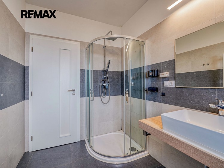 Prodej domu, 87 m² (7 z 18)