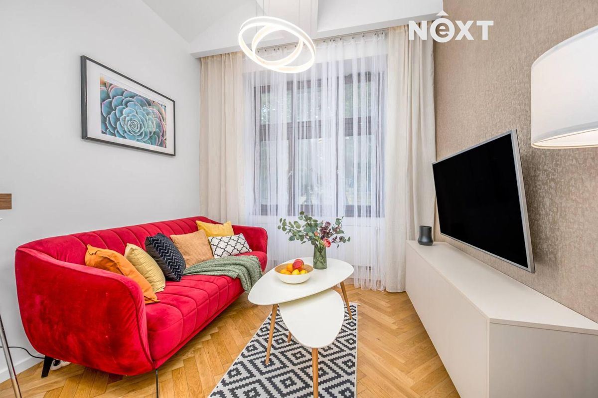 Pronájem bytu 2+kk 40 m² – fotografie 2