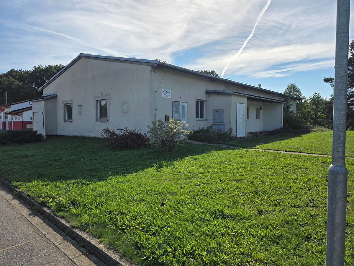Prodej výrobní haly, prostoru 1150 m² – fotografie 2