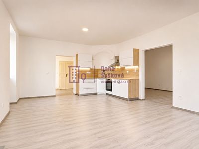 Pronájem bytu 2+kk 72 m²