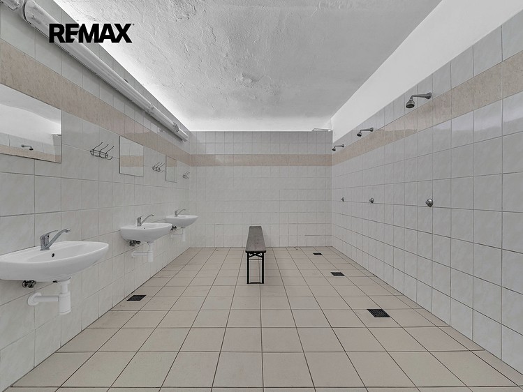 Gewerbefläche zum Kauf, 900 m² (12 von 24)