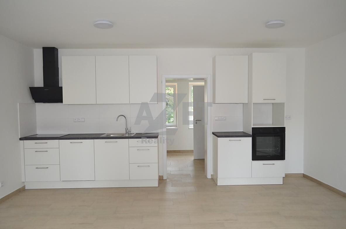Prodej rodinného domu 150 m², pozemek 548 m² – fotografie 5
