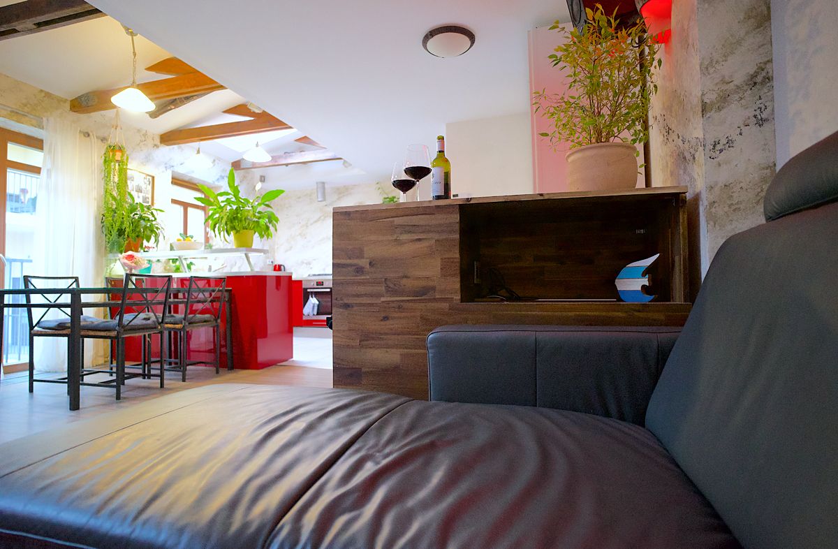 Pronájem bytu 3+kk 71 m² – fotografie 3